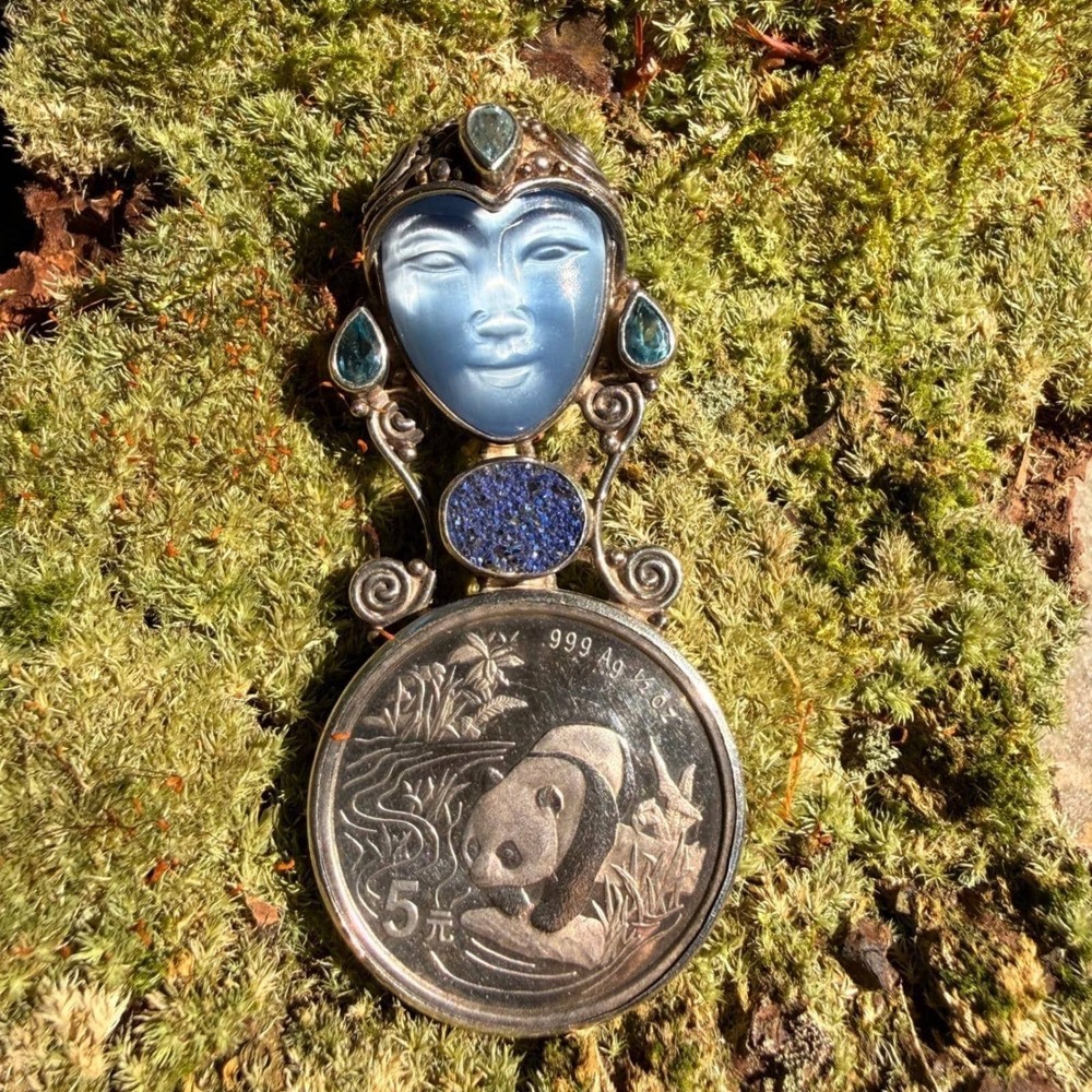 Sajen Sterling Silver Goddess Face Brooch Pendant 1997 Chinese .999 Panda Coin